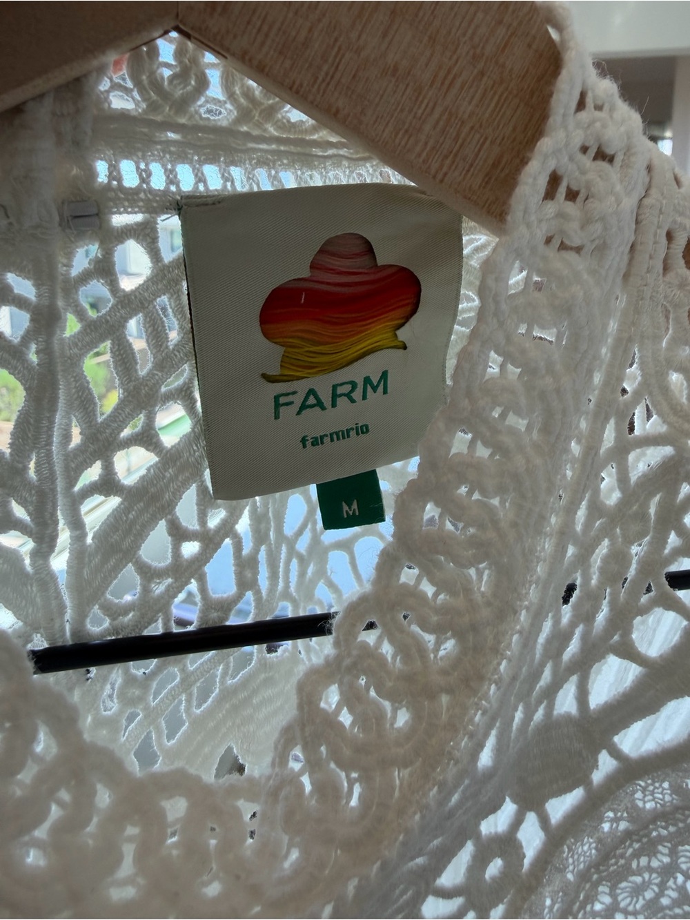 FARM Rio Lace Flutter Sleeve Top - Picture 7 of 8